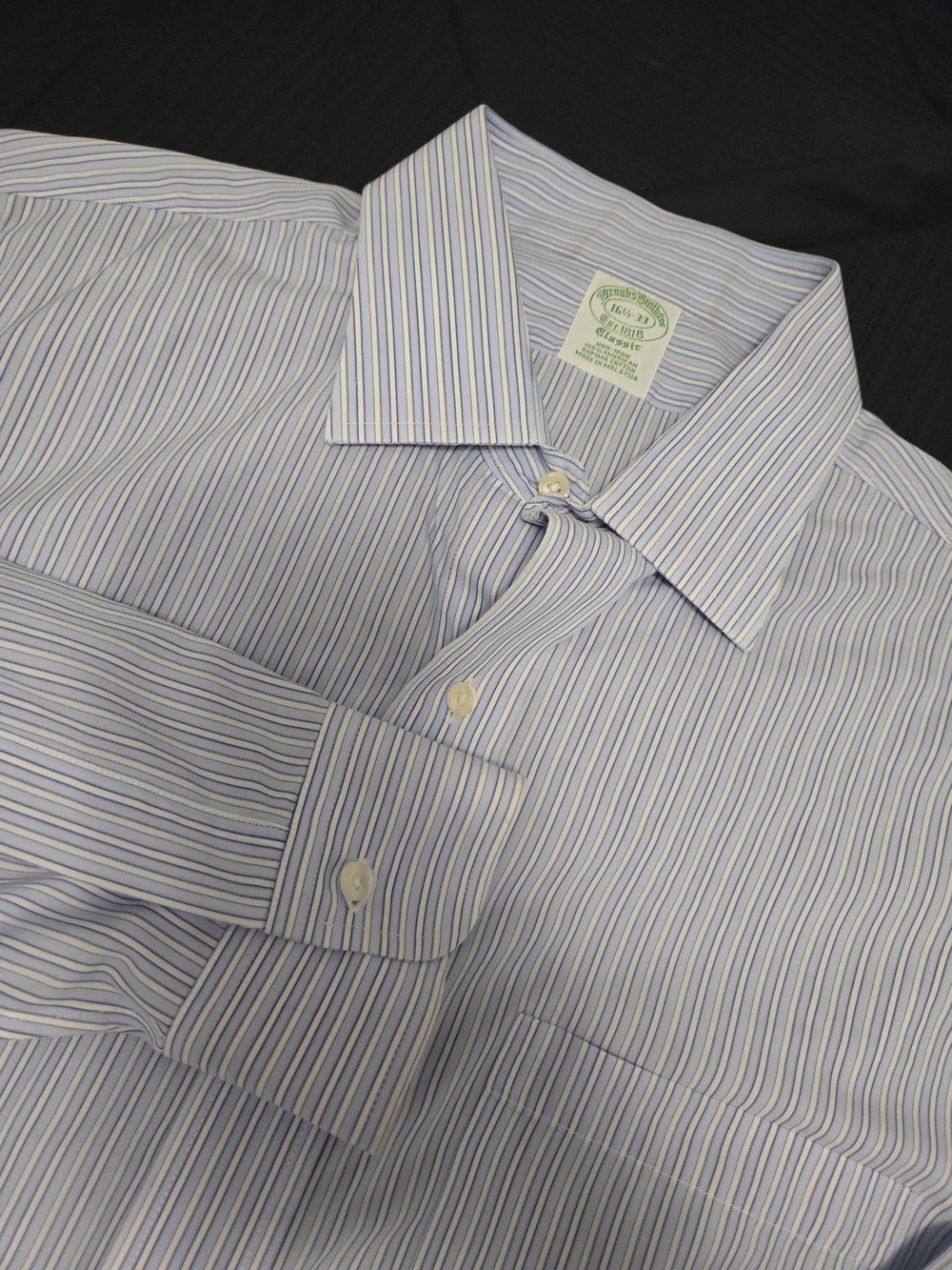 Brooks Brothers Light Blue and White Multi-Stripe Dress Shirt Neck 16 1/2 Neck